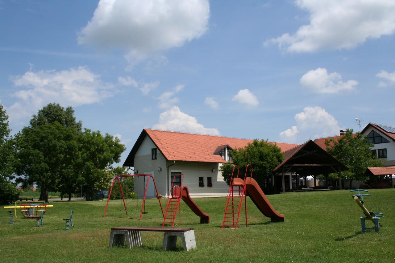 Hotel Golf Donji Vidovec Екстериор снимка